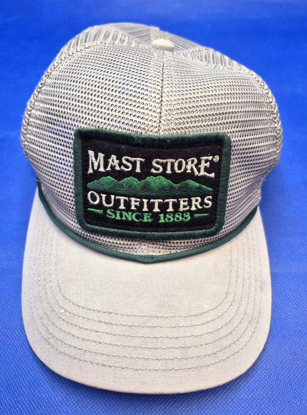 Mast Store Light Gray Legacy Snapback Mesh Trucker Cap One Size